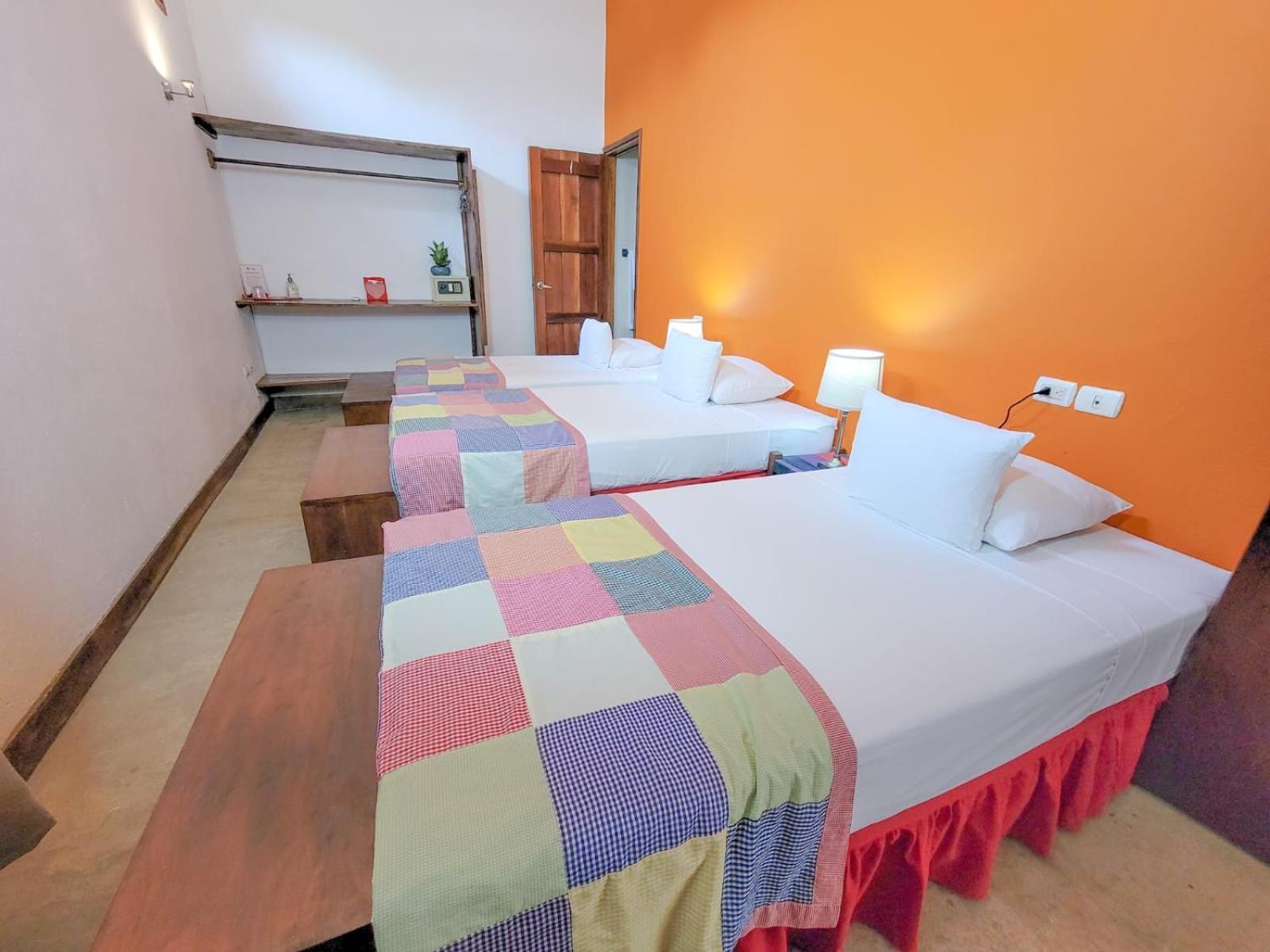 Hotel Con Corazon Granada Eksteriør billede